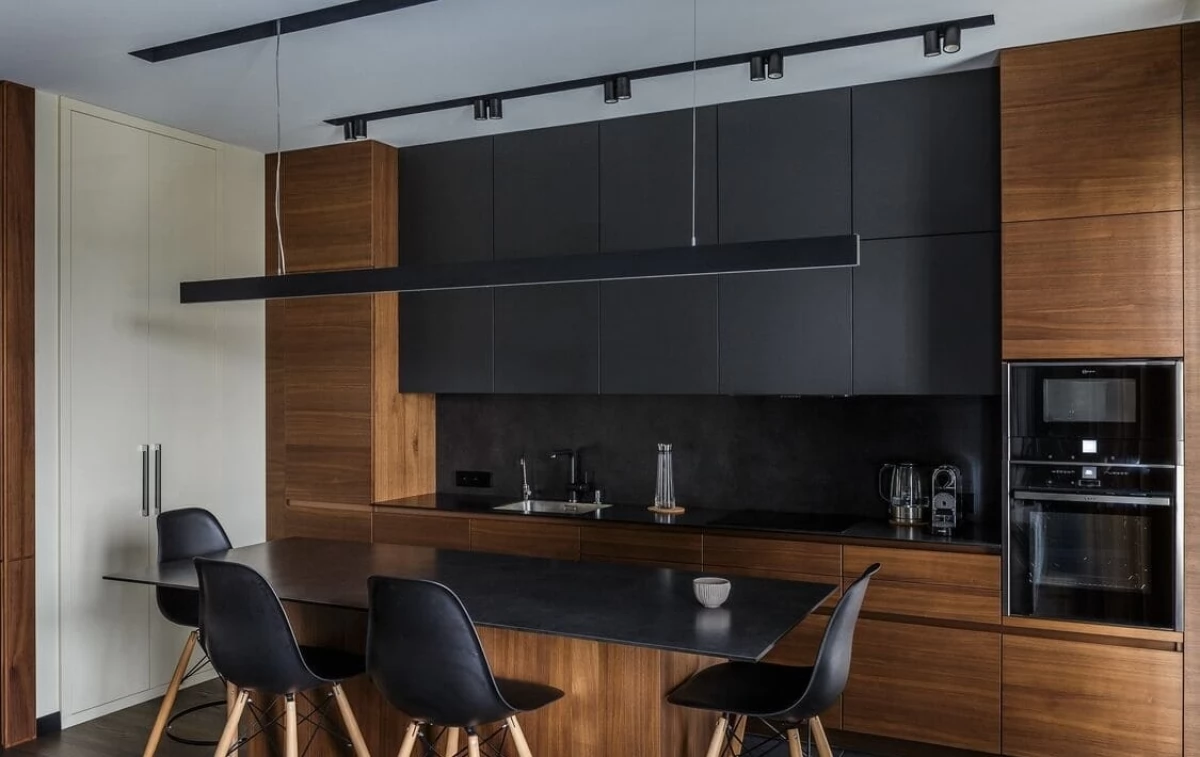 Дизайнерская кухня со шпонироваными фасадами в стиле Loft