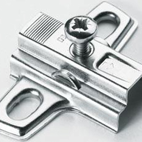 Hettich: 9077432 - Монтажная планка для петли Minimat, дистанция 1,5 мм