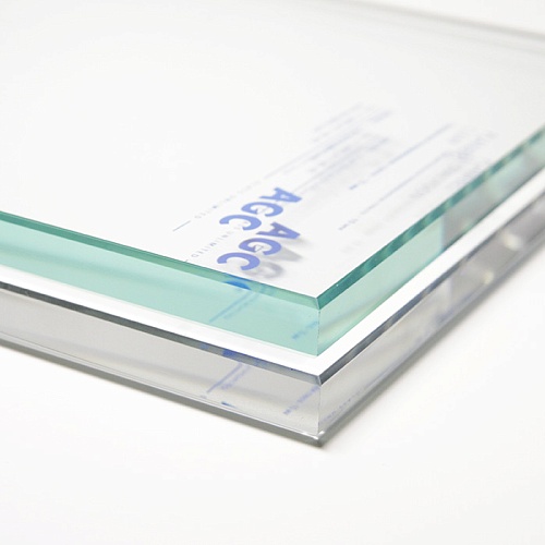 Стекло AIG Planiglass (AGC PLANIBEL) Clear 2550x1605x4мм (бесцветное прозрачное)