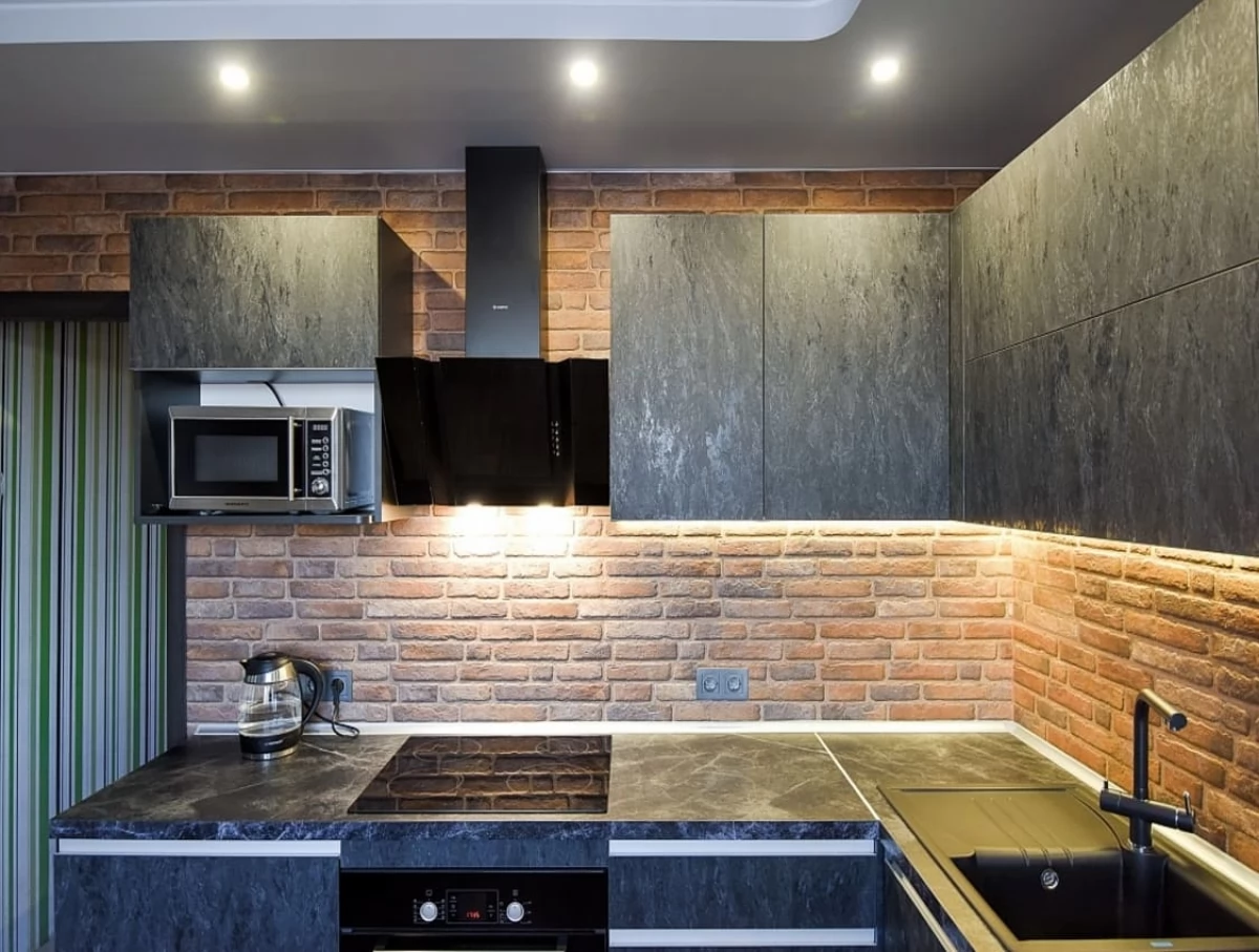 Кухня Loft. Угловая кухня на заказ с фасадами Alvic