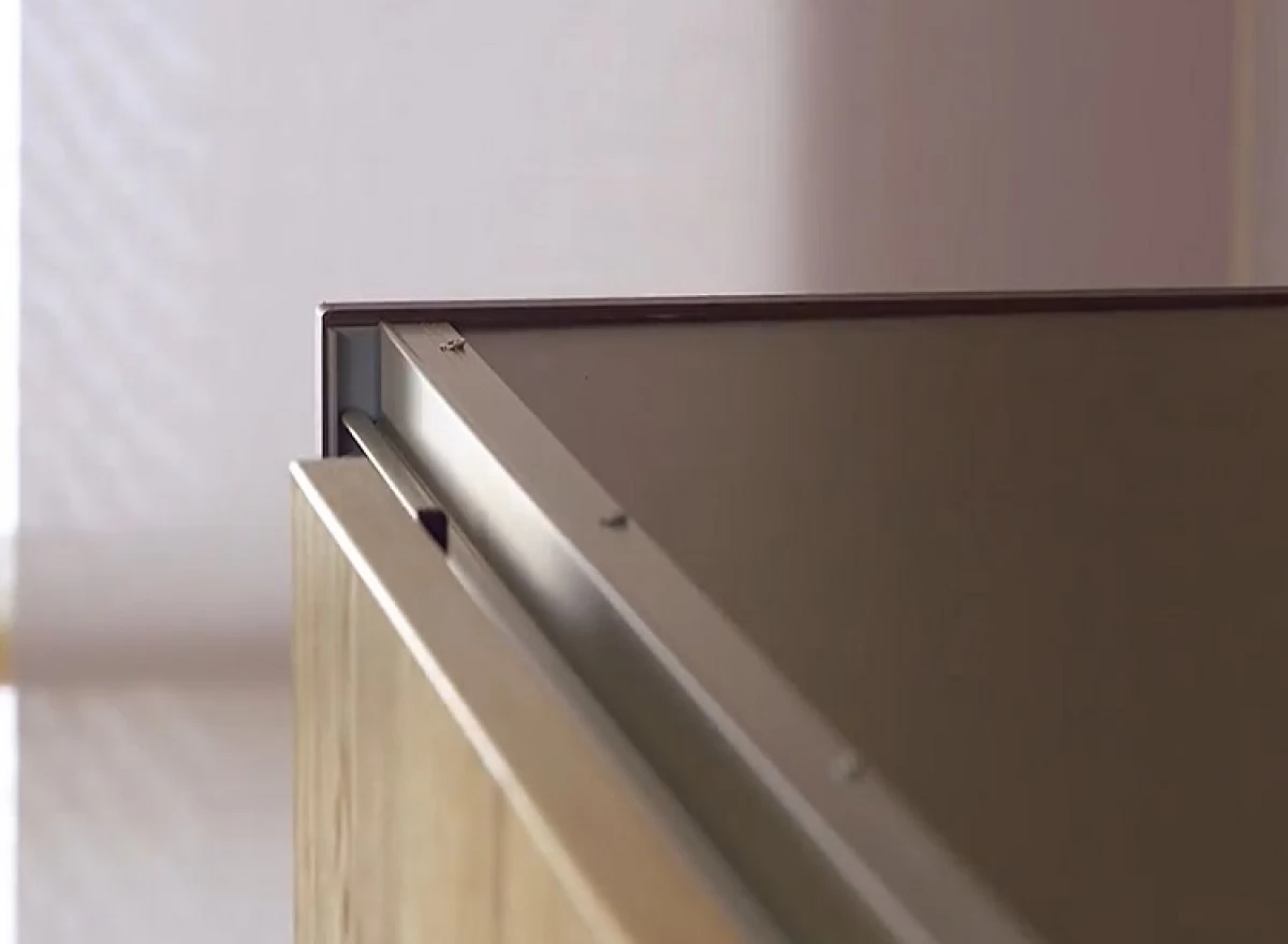Шкаф купе в спальню Hettich TopLine L