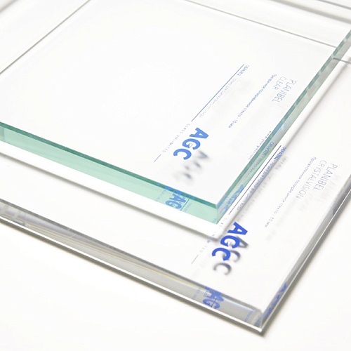 Стекло AIG Planiglass (AGC PLANIBEL) Clear 2550x1605x4мм (бесцветное прозрачное)